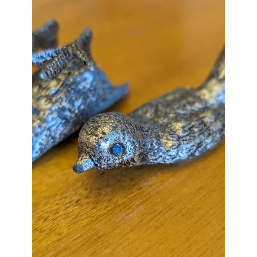 MCM Vintage FLORENZA Silver Cast Metal Blue Rhinestone Eyed Bird Trinket Box 3